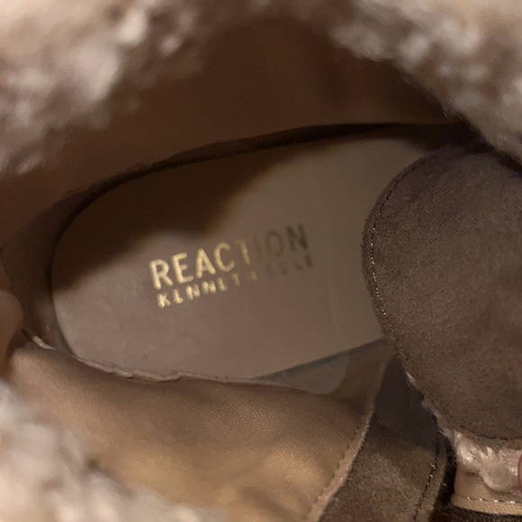 Reaction by Kenneth Cole Booties - Picture 3 of 3